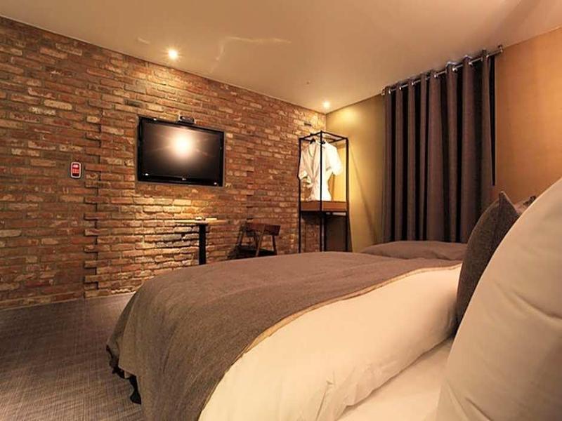 Hotel Banwol image