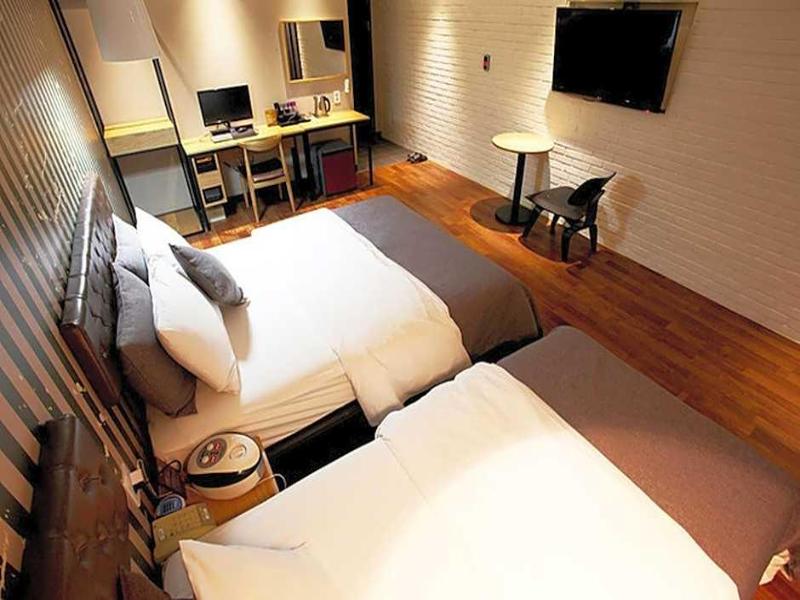 Hotel Banwol image
