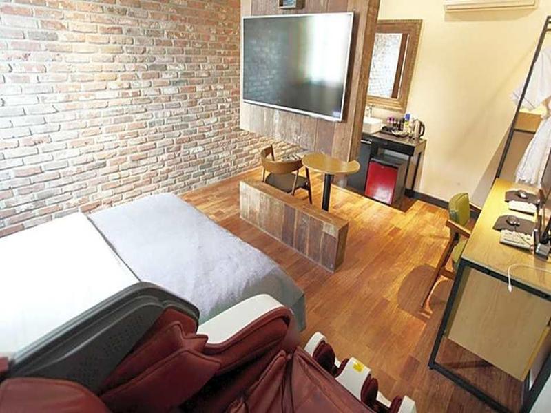 Hotel Banwol image