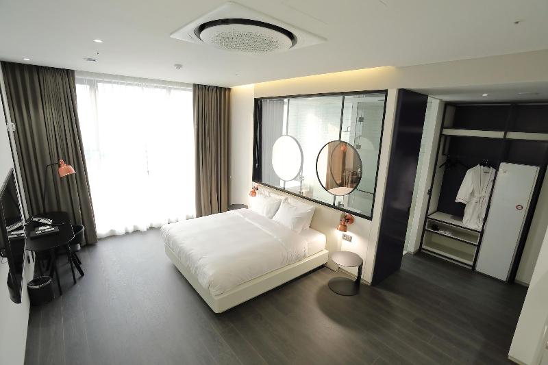 Orchid Hotel image