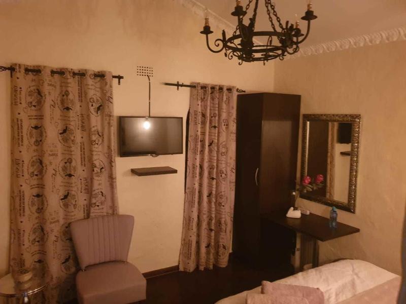 Airport Tower Lodge image