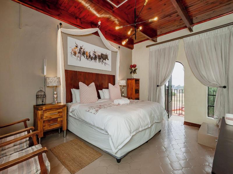 Airport Tower Lodge image