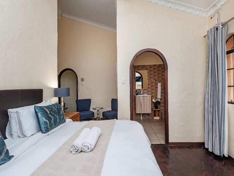 Airport Tower Lodge image