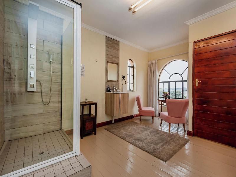 Airport Tower Lodge image