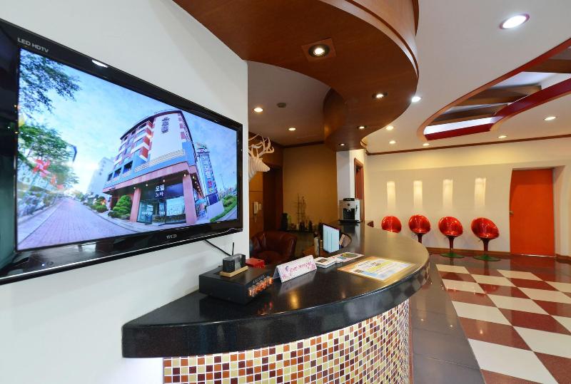 Nova Motel image