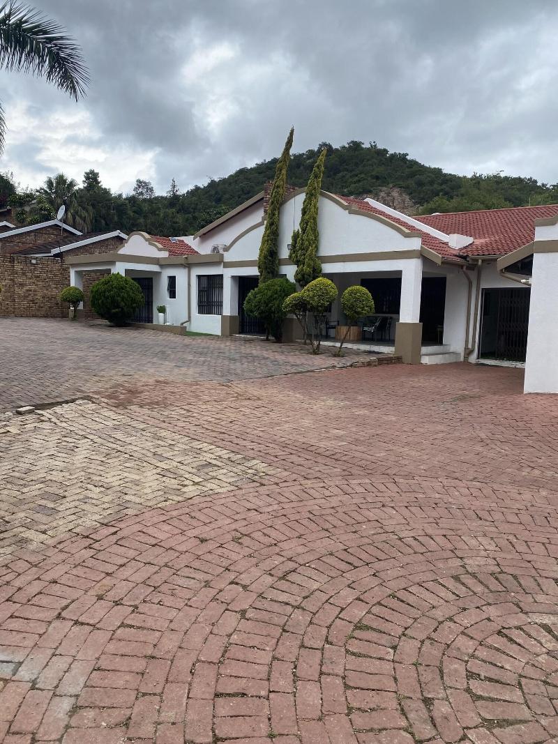 A Pousada Guesthouse image