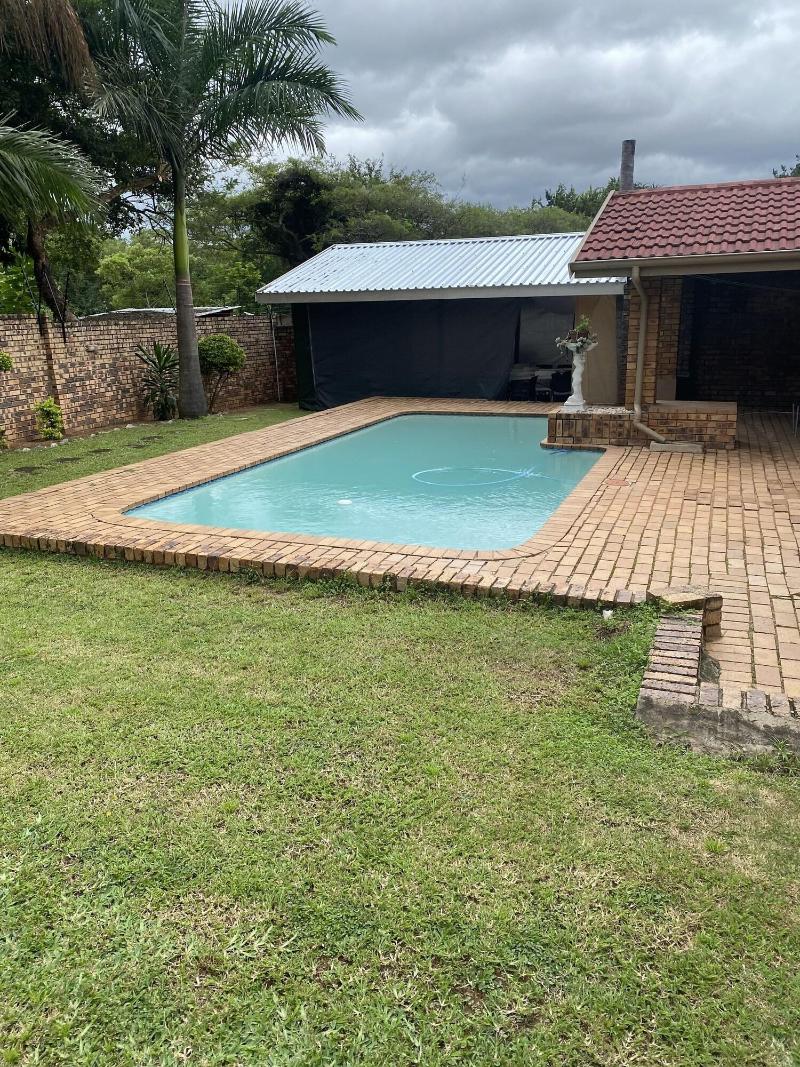 A Pousada Guesthouse image
