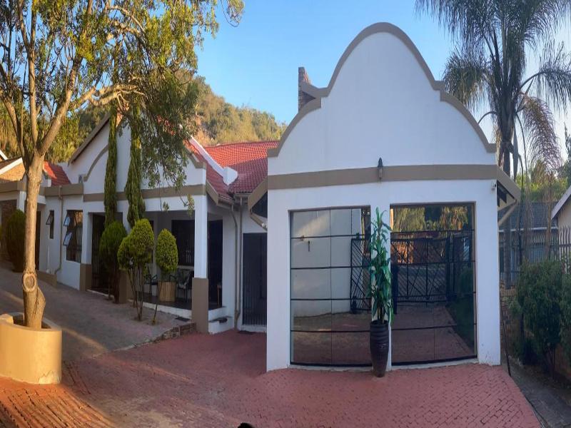 A Pousada Guesthouse image