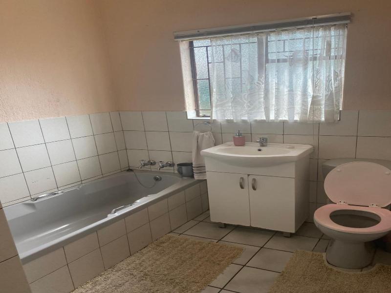 A Pousada Guesthouse image