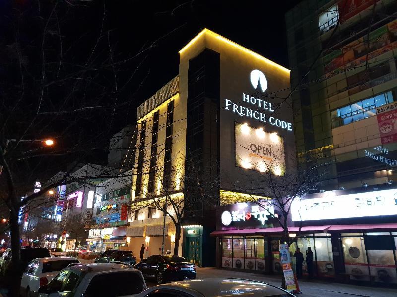 Hotel Frenchcode image
