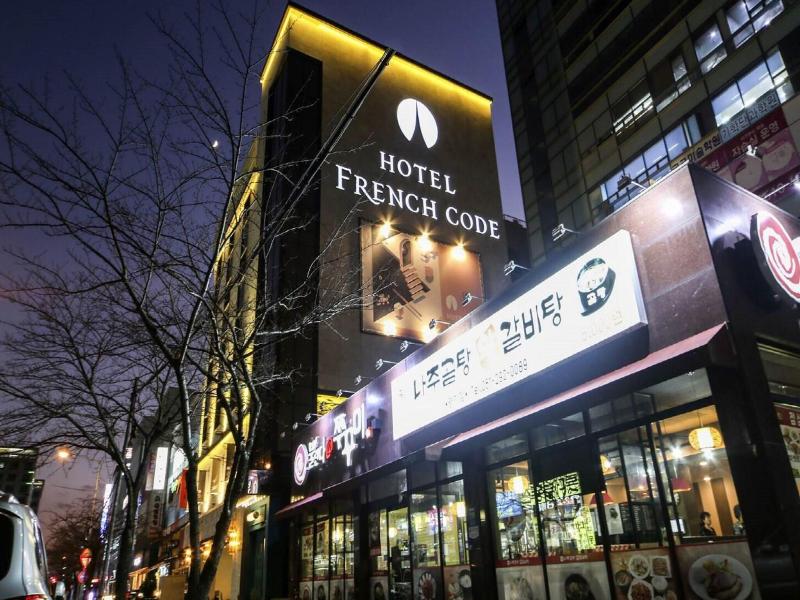 Hotel Frenchcode image