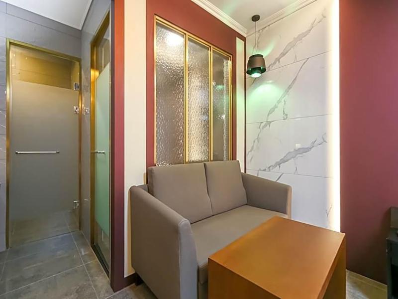 Bestie Hotel image