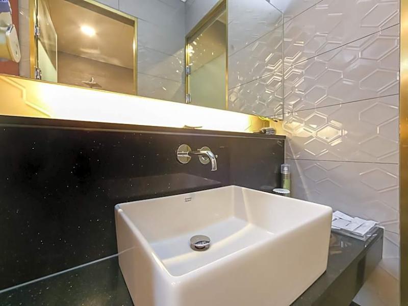 Bestie Hotel image