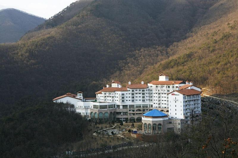 Stx Resort image