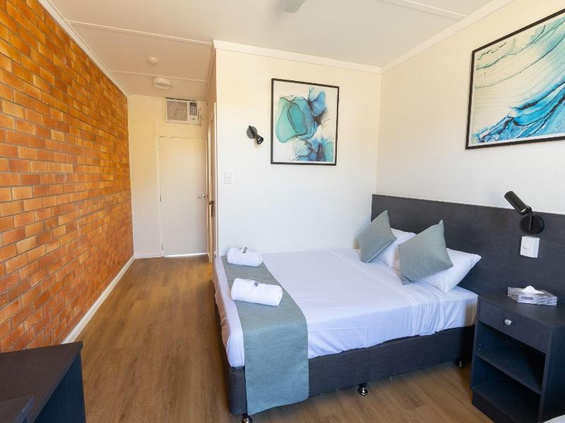 The Club Hotel image