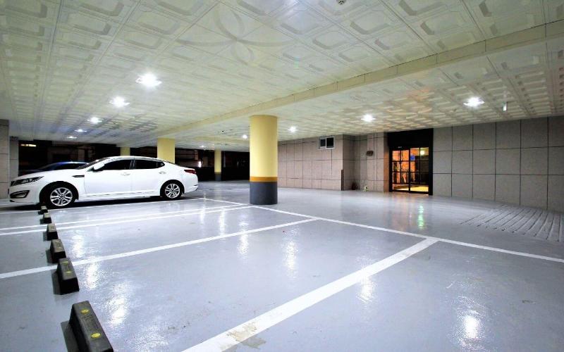 Instar Hotel Yangsan image