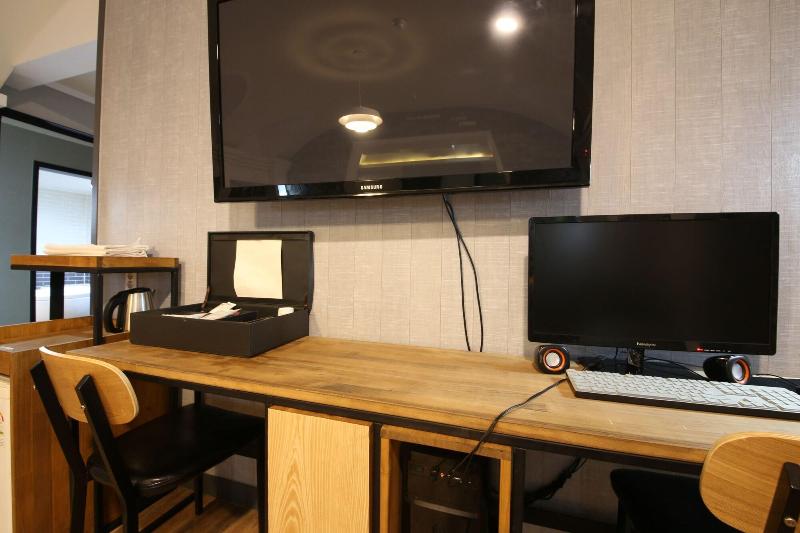 Instar Hotel Yangsan image