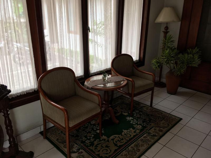 Paniisan Hotel