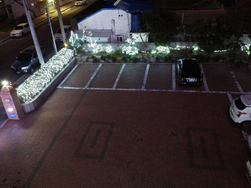 Lighthouse Hotel image