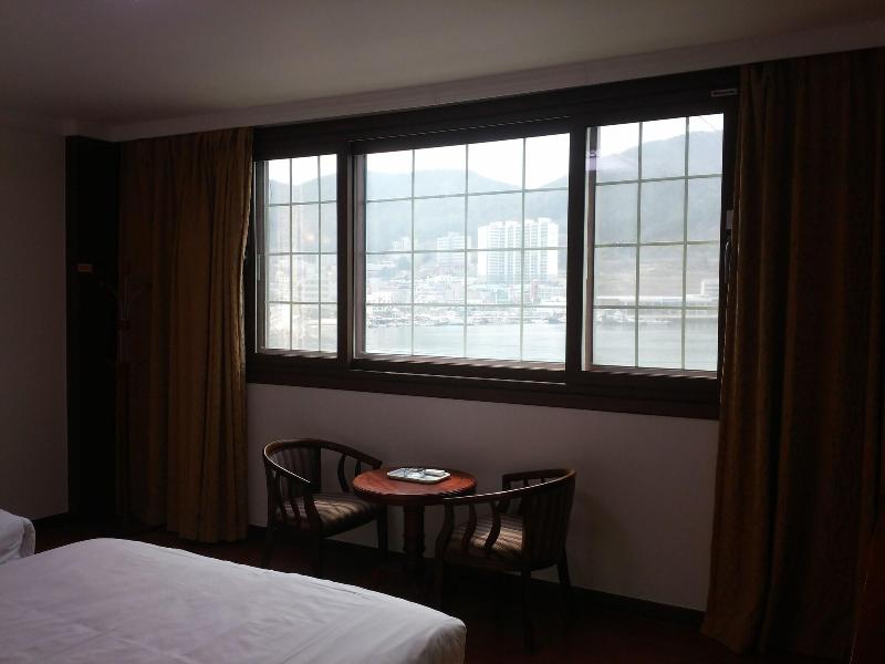 Lighthouse Hotel image