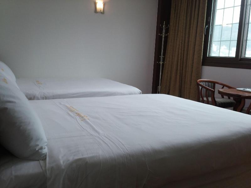 Lighthouse Hotel image