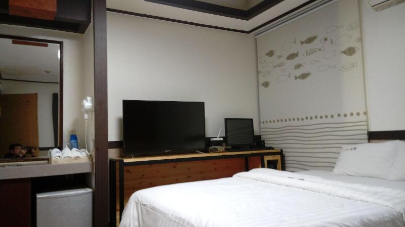 Theme Motel image