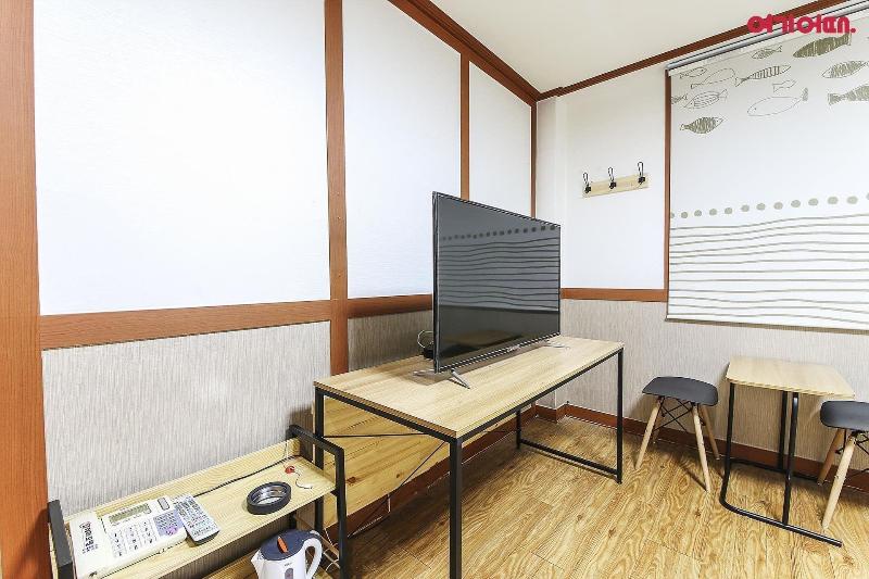 Theme Motel image