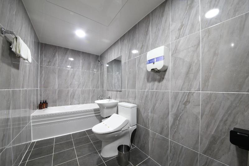 Eco Hotel image