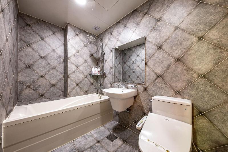 VIP Hotel Mok-po image