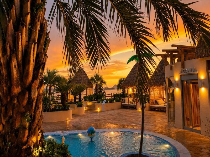 La Terrace Club Hotel & Villa image