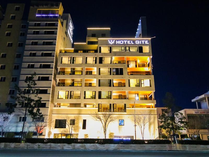 Hotel Gite image