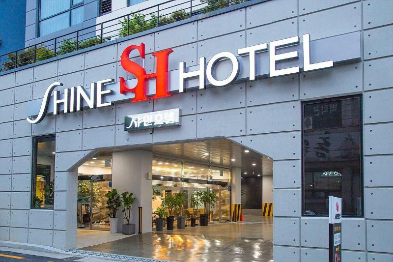 Shine Hotel image