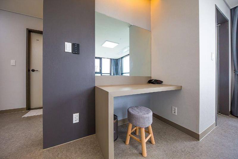 Shine Hotel image