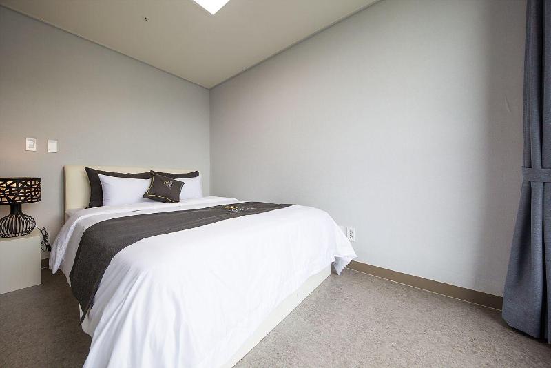 Shine Hotel image