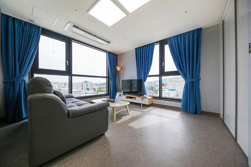 Shine Hotel image