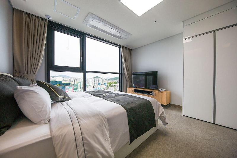 Shine Hotel image