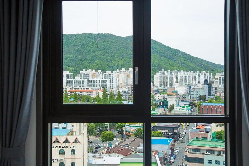 Shine Hotel image
