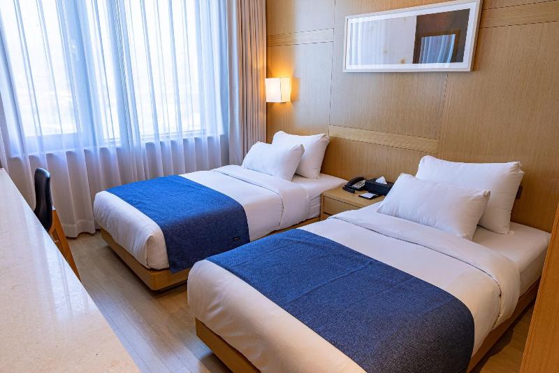 Hotel Lacky Gwangyang image