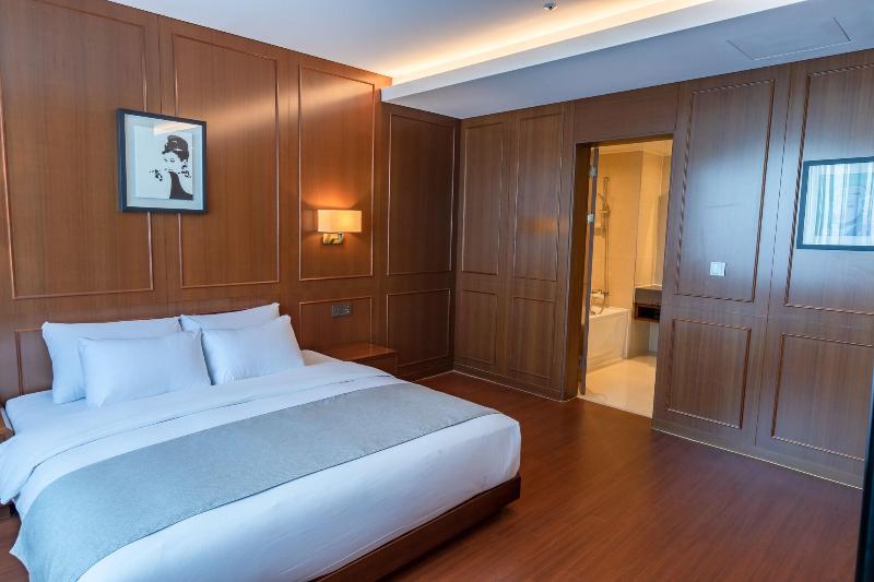 Hotel Lacky Gwangyang image