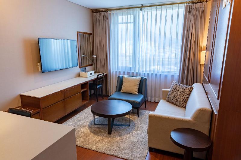 Hotel Lacky Gwangyang image