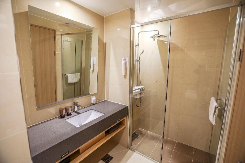 Hotel Lacky Gwangyang image