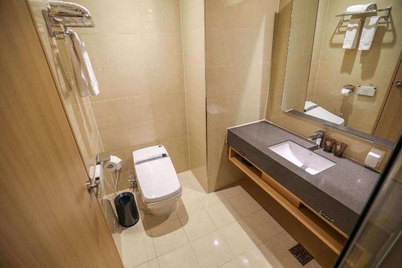 Hotel Lacky Gwangyang image