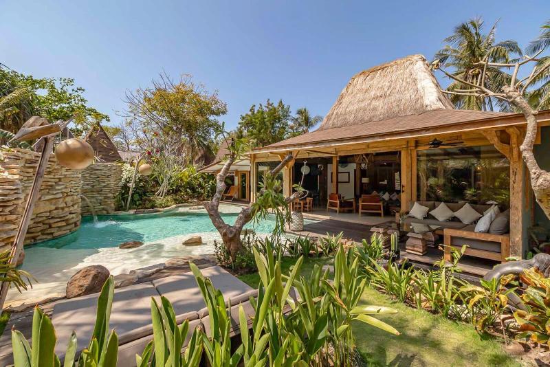 Kuno Villas image
