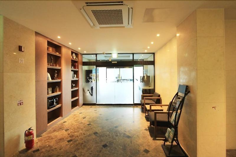 Chakan Hotel image
