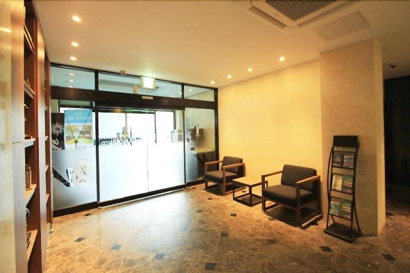 Chakan Hotel image