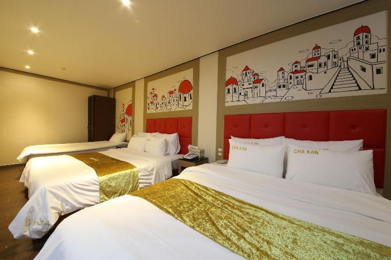 Chakan Hotel image