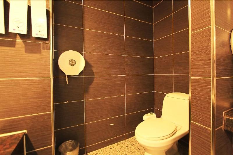 Chakan Hotel image