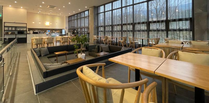 Hotel Ohevday image