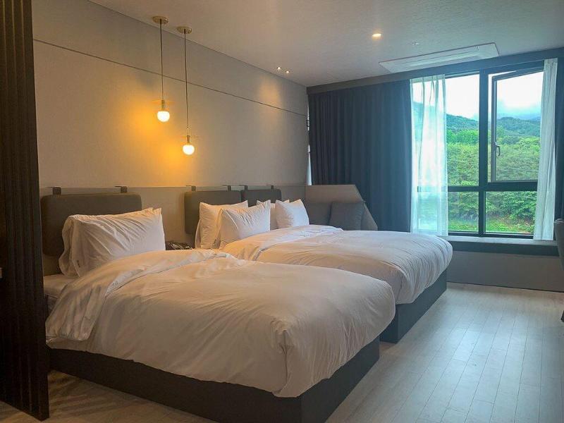 Hotel Ohevday image
