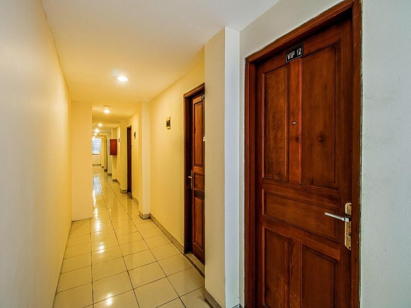 Plaza 68 Residence image